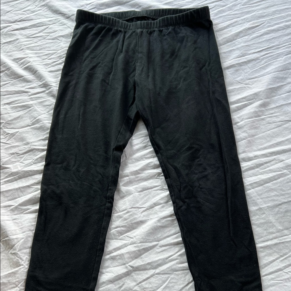 Bundle!! Girls leggings, worn a few times, size med/large